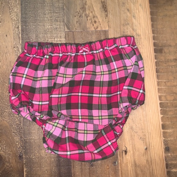 3 for $15 / Baby Gap plaid bloomers (18-24 M) - Picture 1 of 1